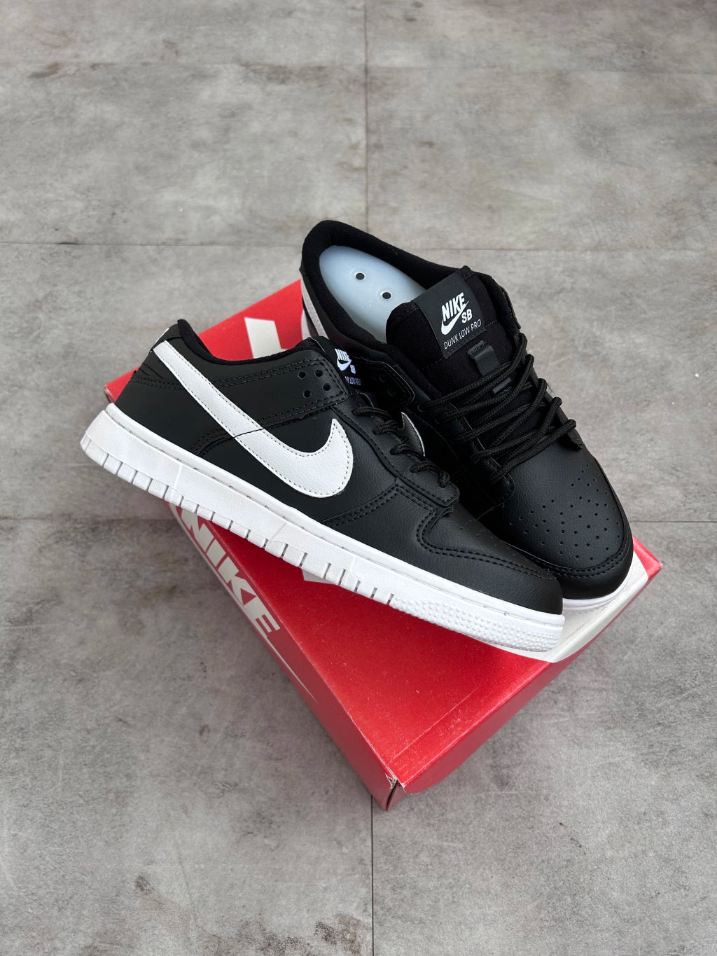 TÊNIS NIKE DUNK
