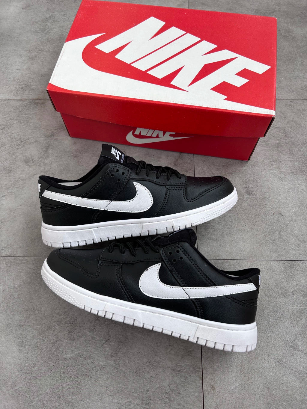 TÊNIS NIKE DUNK