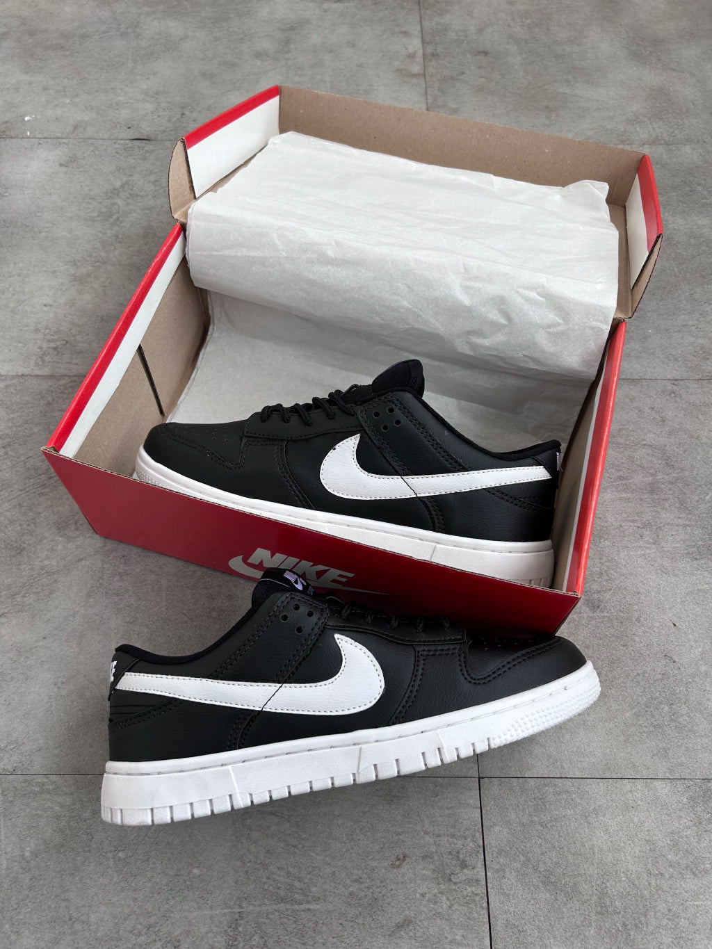 TÊNIS NIKE DUNK